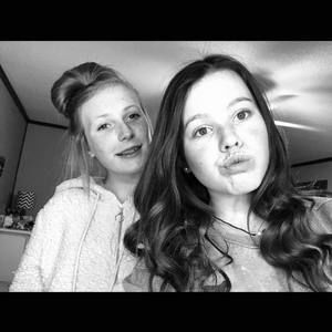 Meet your Posher, Juliana